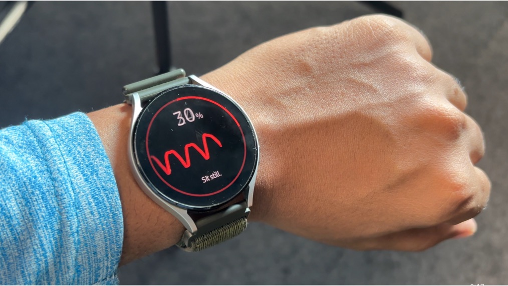 Galaxy Watch 4 supports ECG & Blood Pressure monitoring 